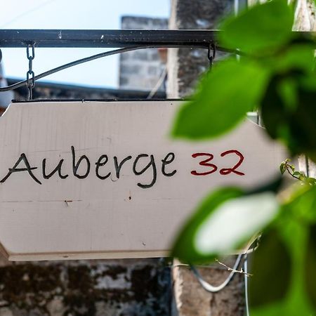Auberge 32 Old Town Rhodes City 외부 사진