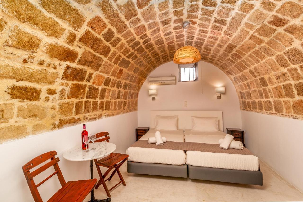 Auberge 32 Old Town Rhodes City 외부 사진
