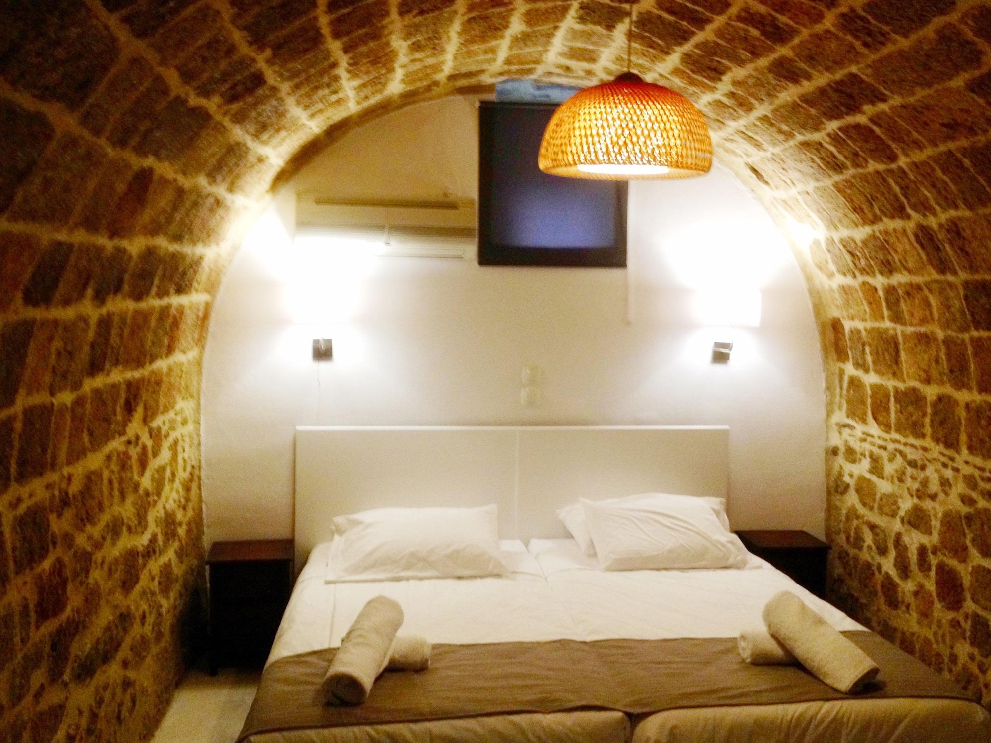 Auberge 32 Old Town Rhodes City 외부 사진
