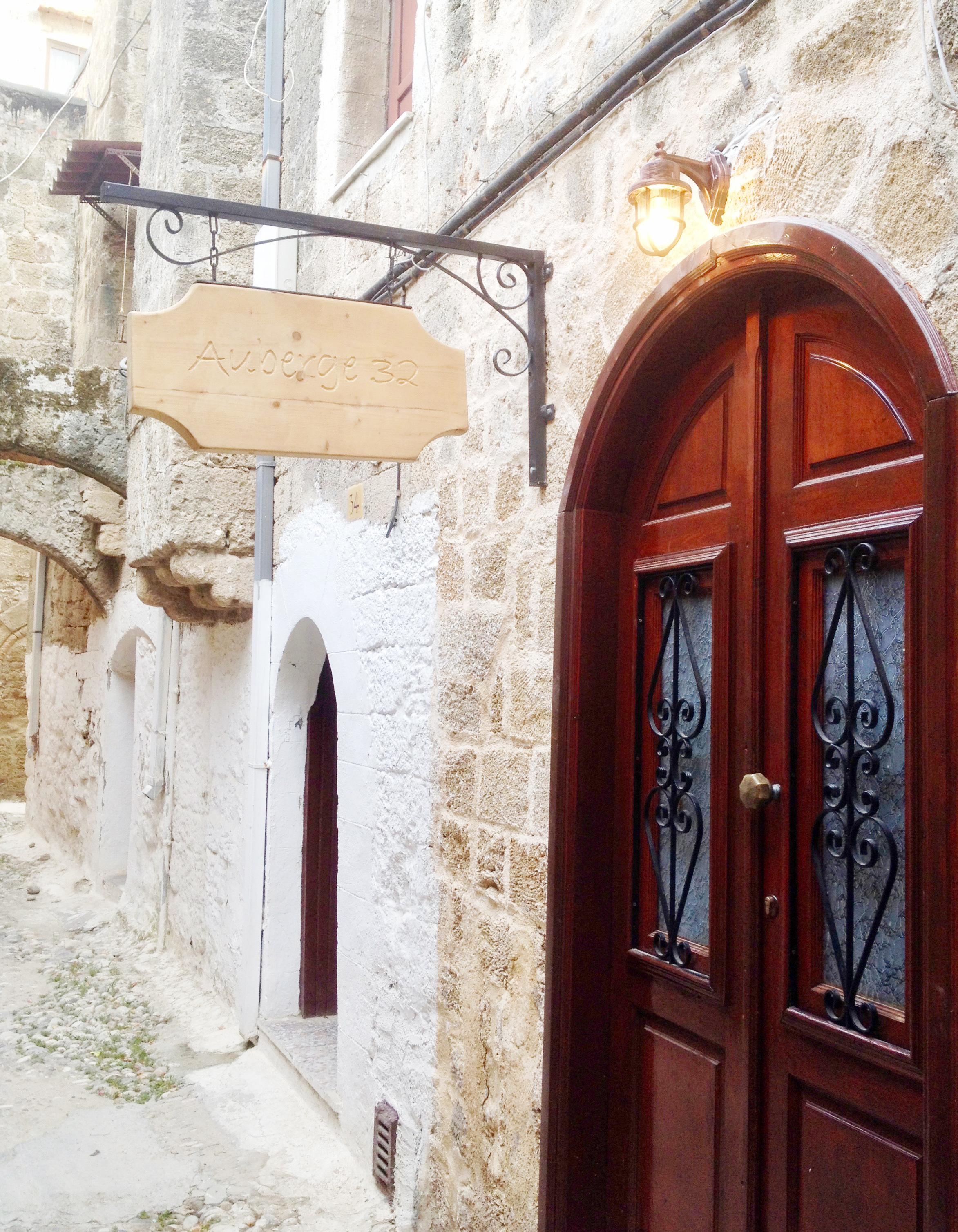 Auberge 32 Old Town Rhodes City 외부 사진